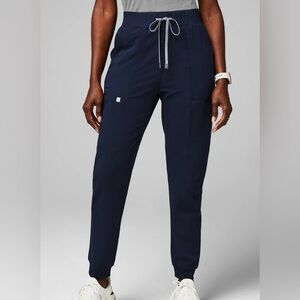 Fabletics Medium/Short High Rise On-Call Scrub Joggers